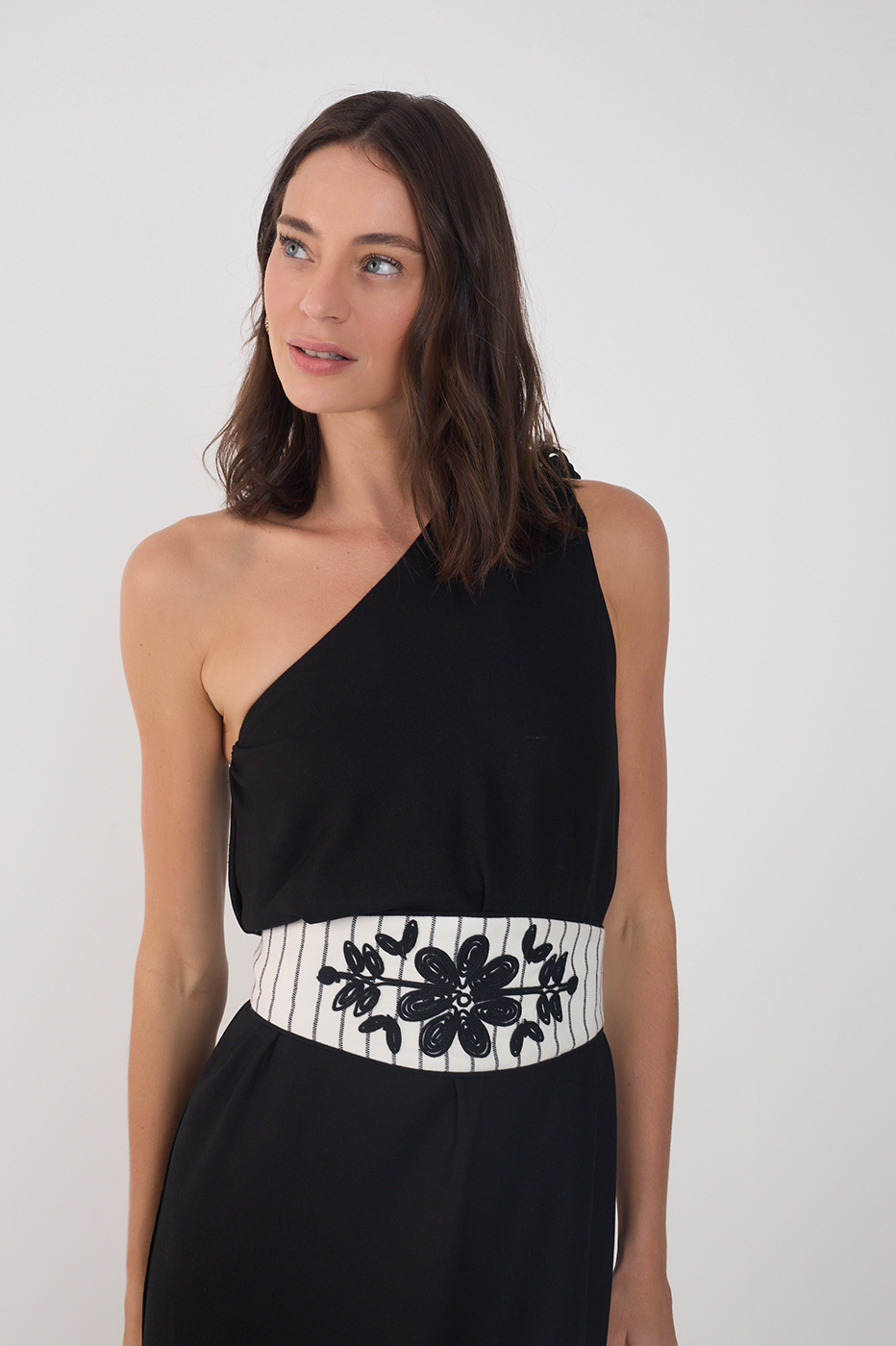 Black One-Shoulder Embroidered Midi Dress