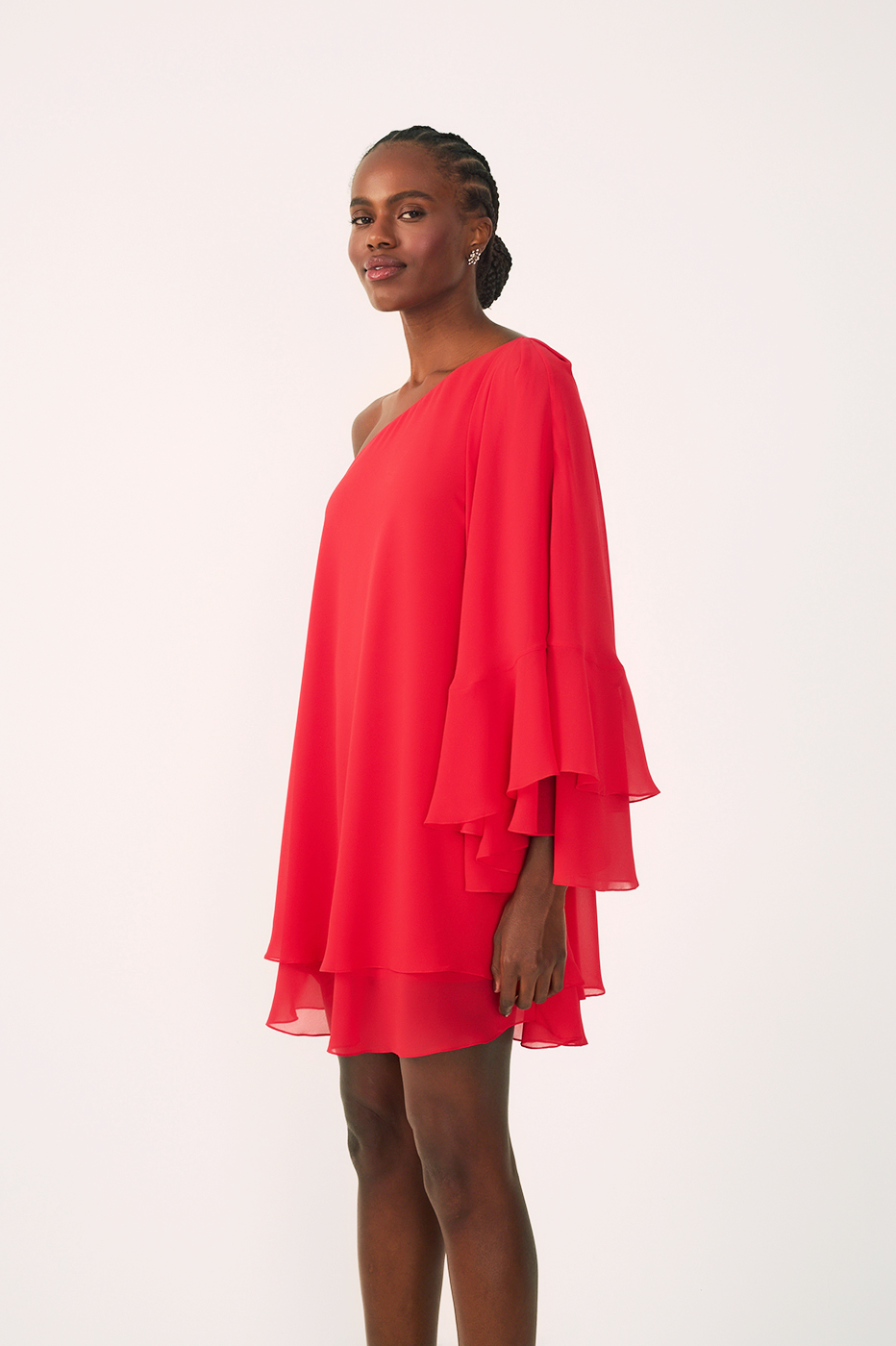 Sunset Red Asymmetric One-Shoulder Chiffon Gown with Waist Tie ¨C Thati Amorim Collection