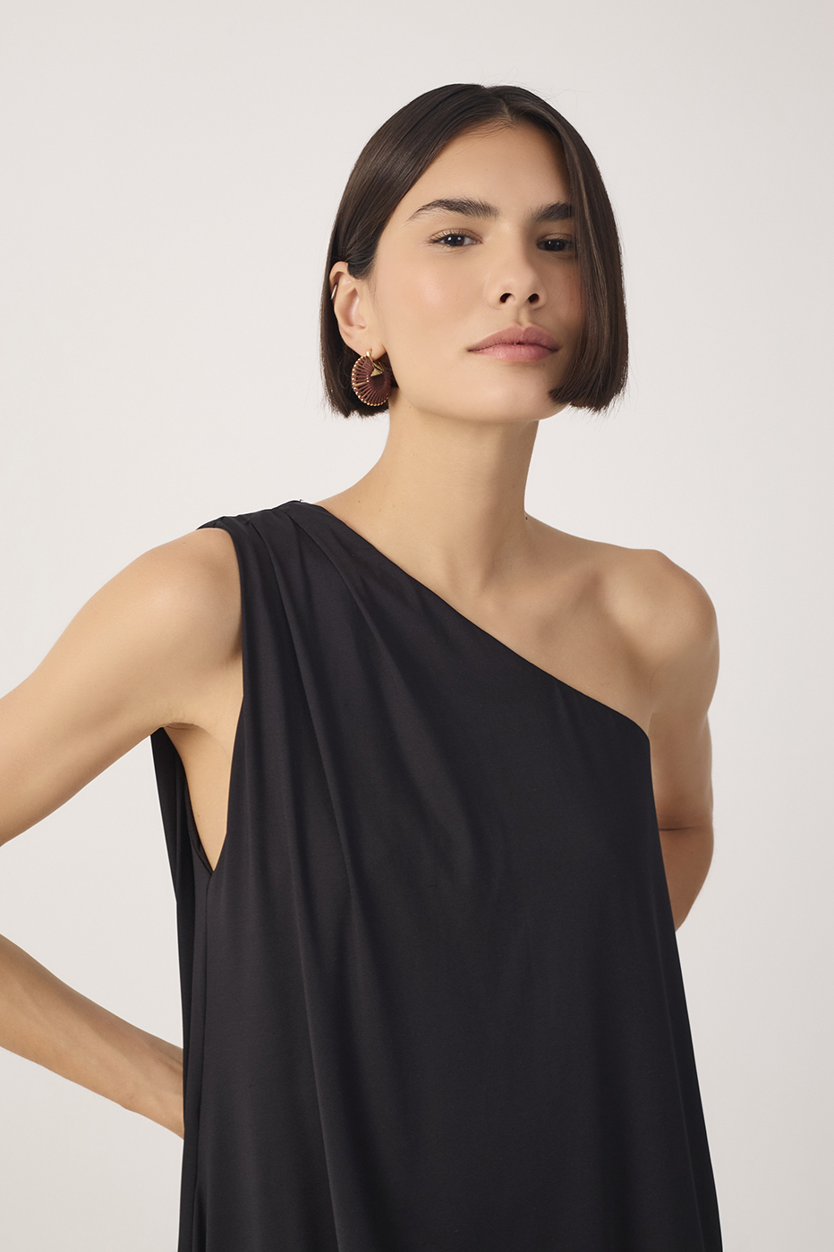 Black One-Shoulder Balloon Mini Dress