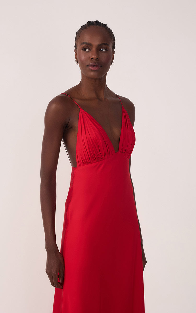 Sunset Red Draped Satin V-Neck Gown with Spaghetti Straps ¨C Thati Amorim Collection