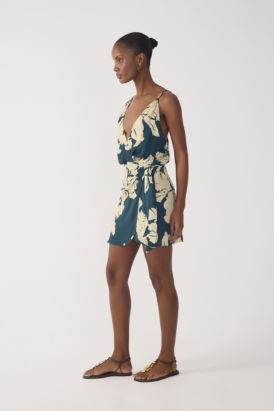 Green P¨¦tala V Neck Wrap Mini Dress