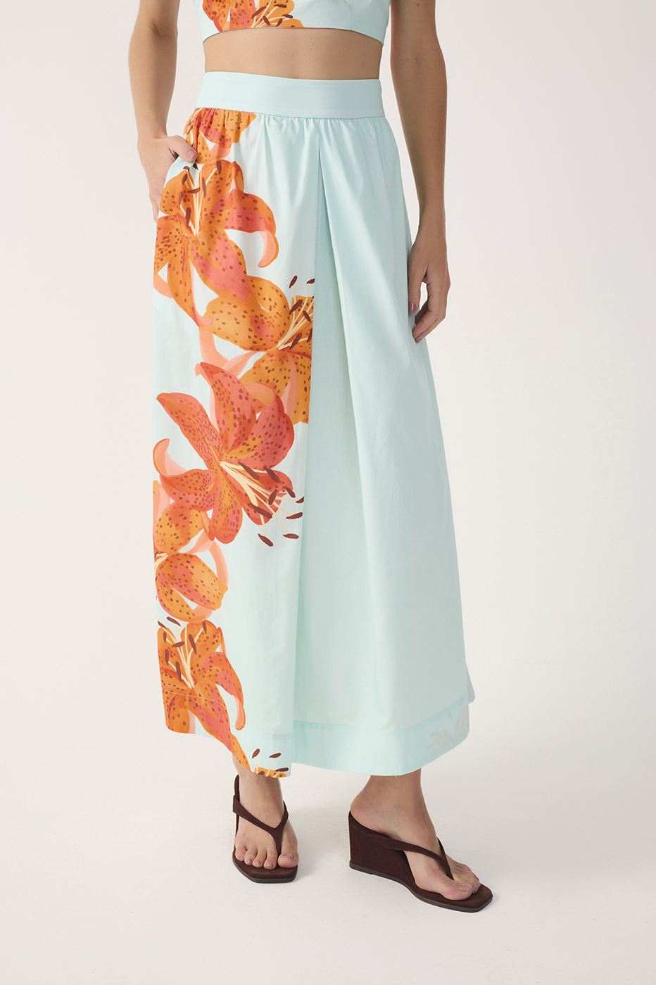 Blue L¨ªrios Top and Midi Skirt Cotton Set