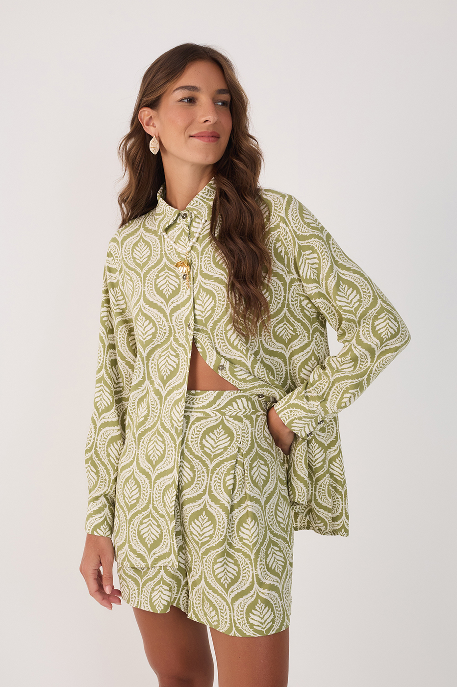 Green Jardim Collared Buttoned Crepe Shirt