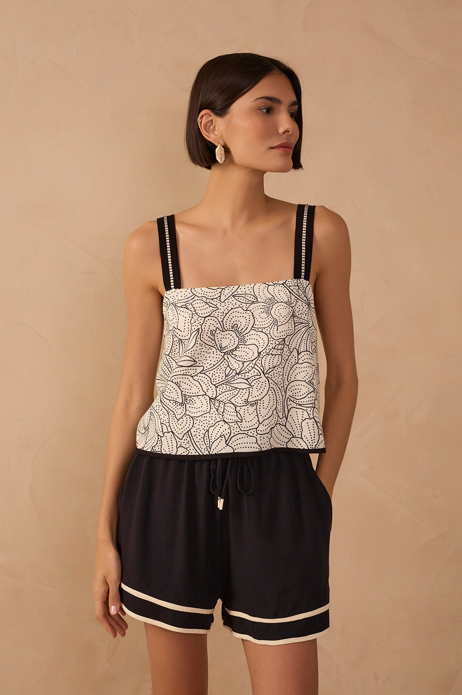 Off-White Ponto A Ponto Straight Neck Linen Top