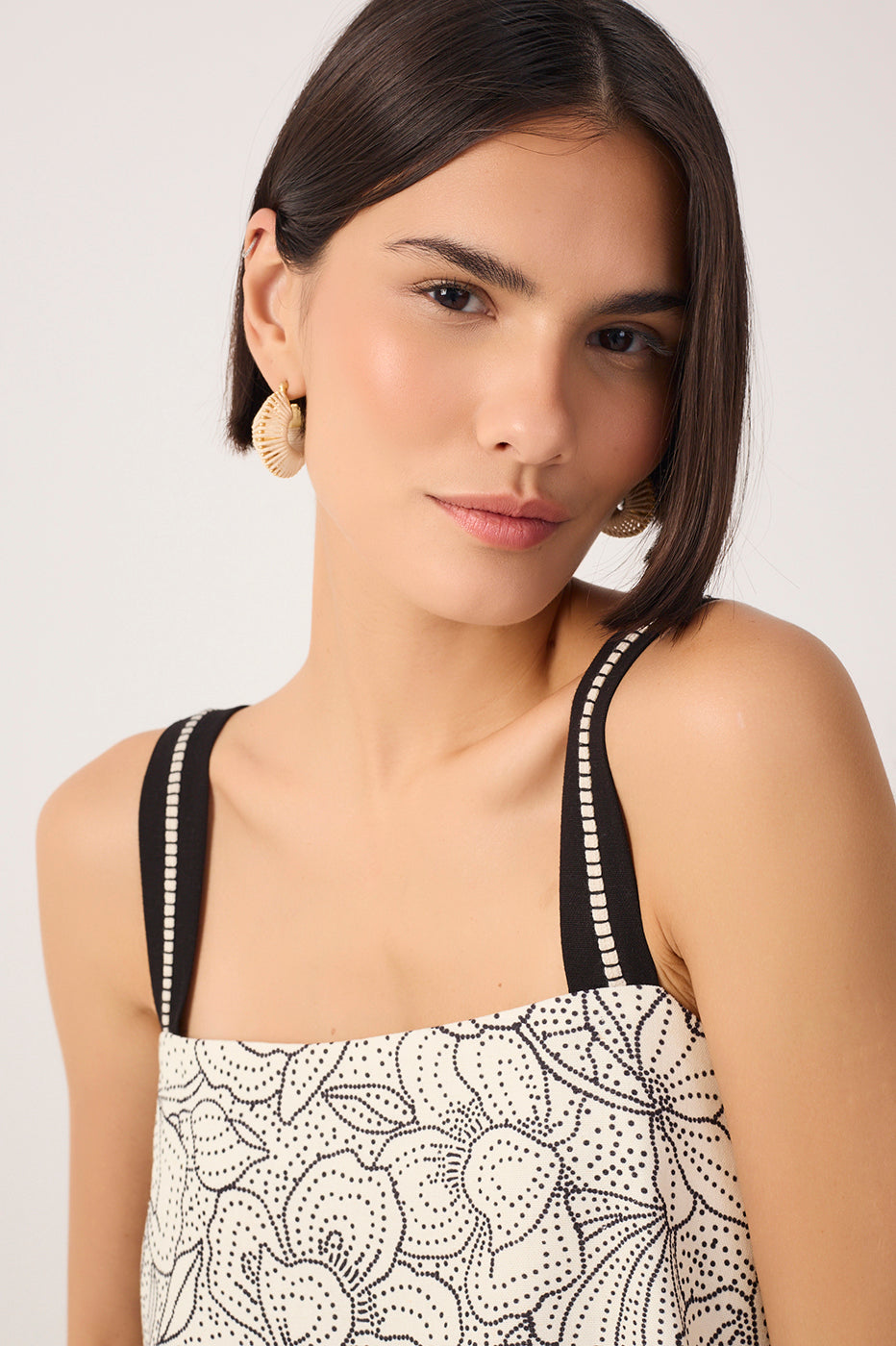 Off-White Ponto A Ponto Straight Neck Linen Top