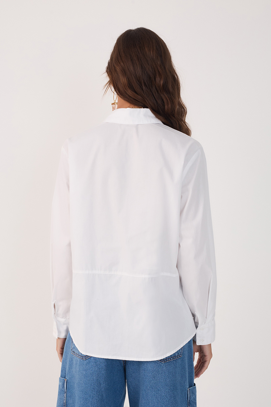 White Collared Buttoned Long Sleeve Shirt