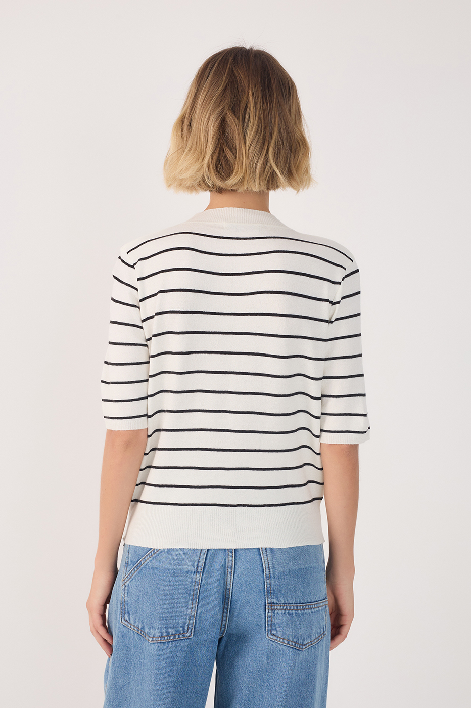Knit Sleeve Short Top