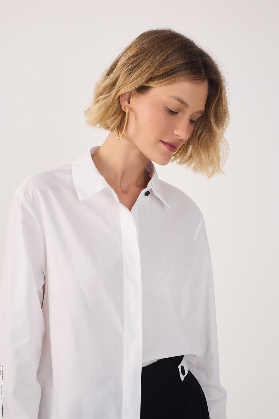 White Collared Cuff Ties Buttoned Shirt
