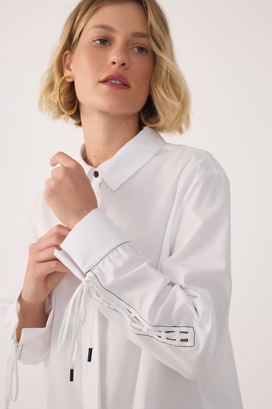 White Collared Cuff Ties Buttoned Shirt