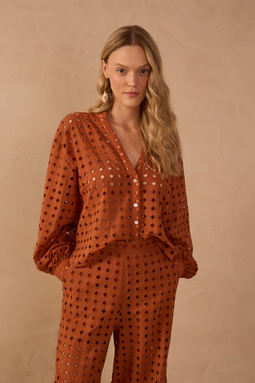 Brown Castanha Lace V Neck Long Sleeve Shirt