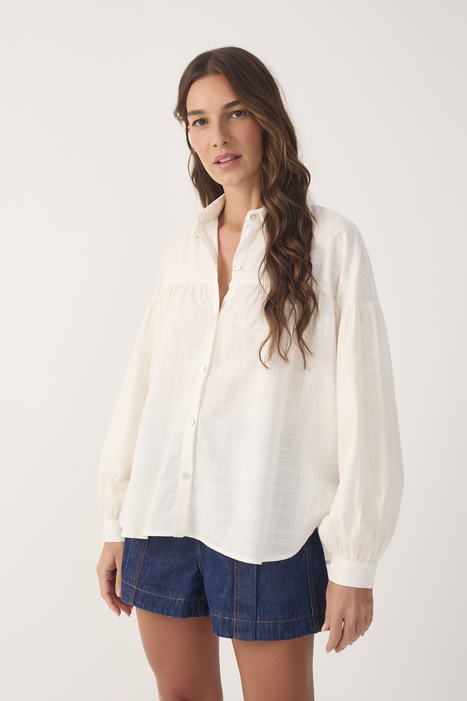 Off-White Collared Buttoned Cotton Shirt