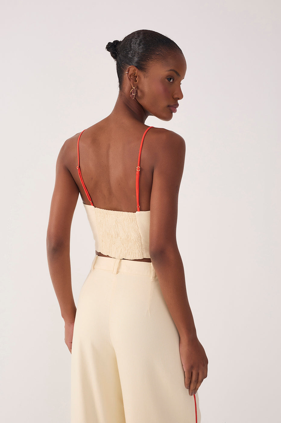 Linen Piped Cutouts Top