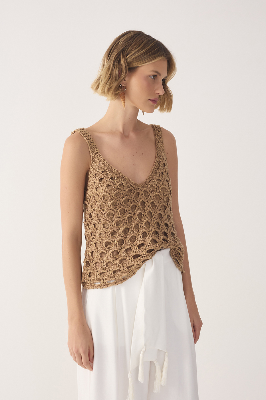 Golden V Neck Sleeveless Lurex Knit Top