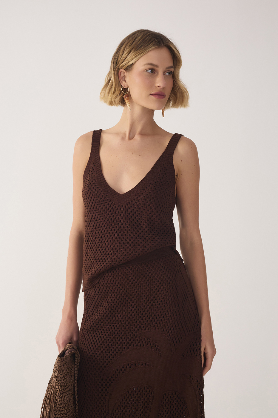 Brown Cedar V Neck Sleeveless Knit Blouse