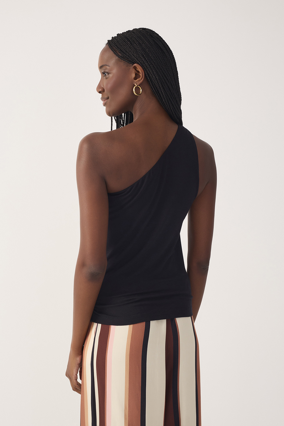 Black One-Shoulder Sleeveless Top