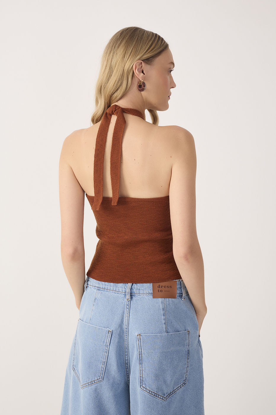 Knot Detail Knit Blouse