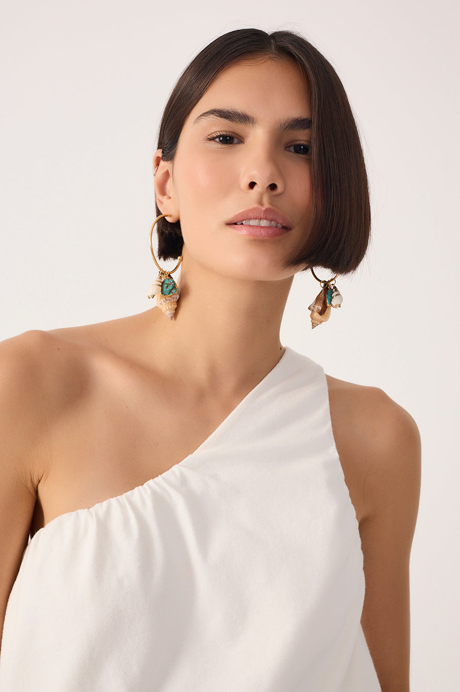 Off-White One-Shoulder Balloon Blouse