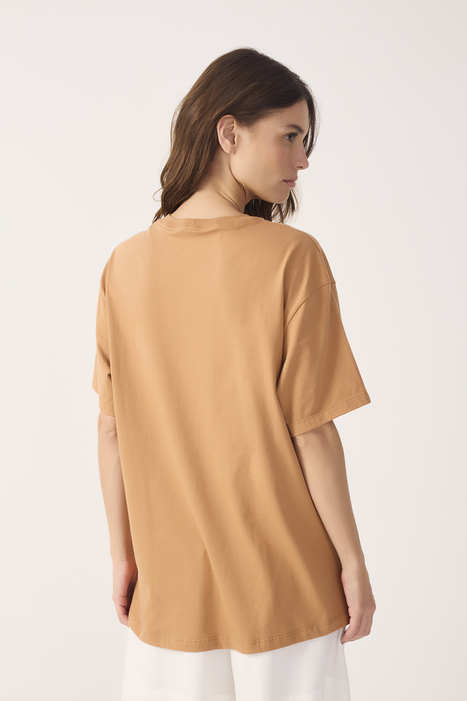 Beige Conchas Embroidered Short Sleeve T-Shirt