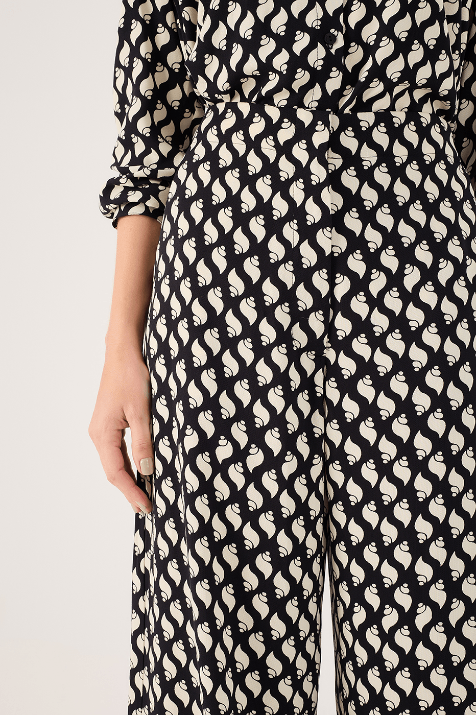 Litoranea Crepe Print Pants