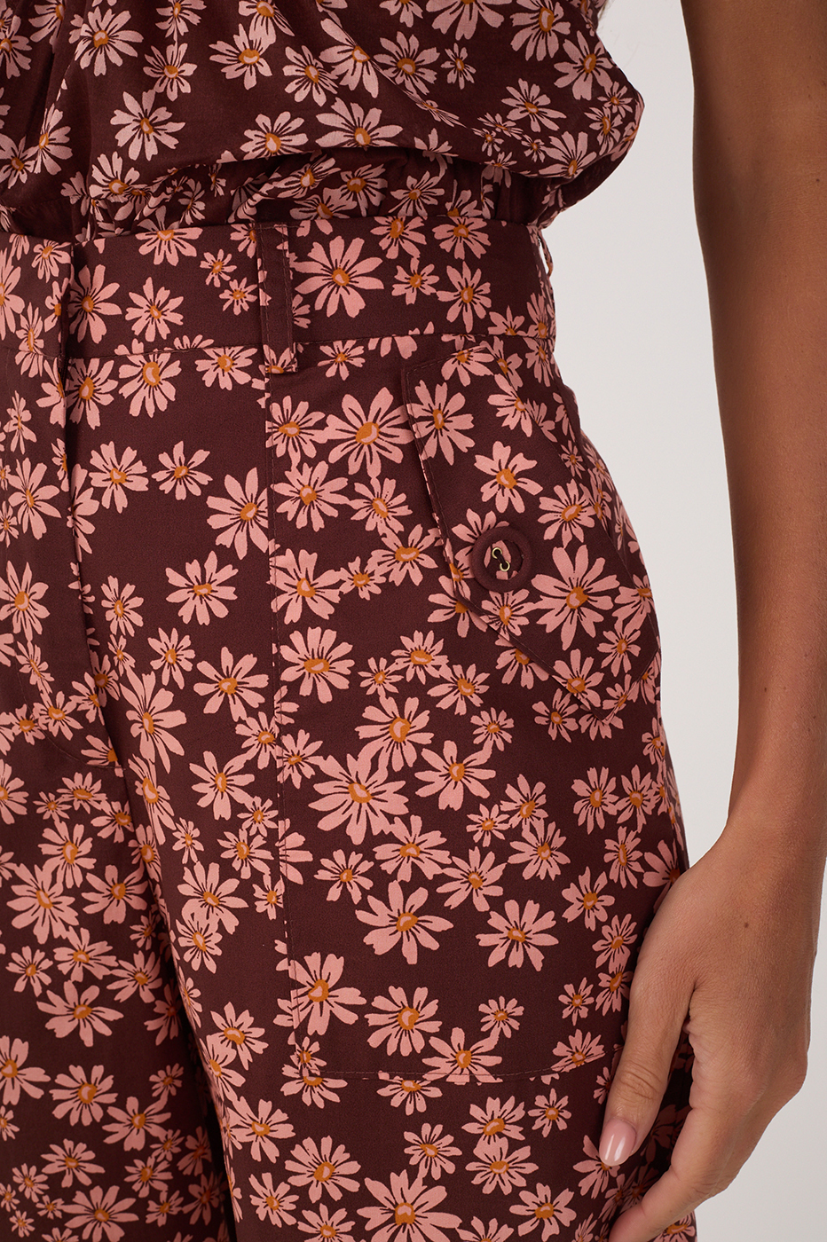 Utilitary Margaridas Rosa Print Pants
