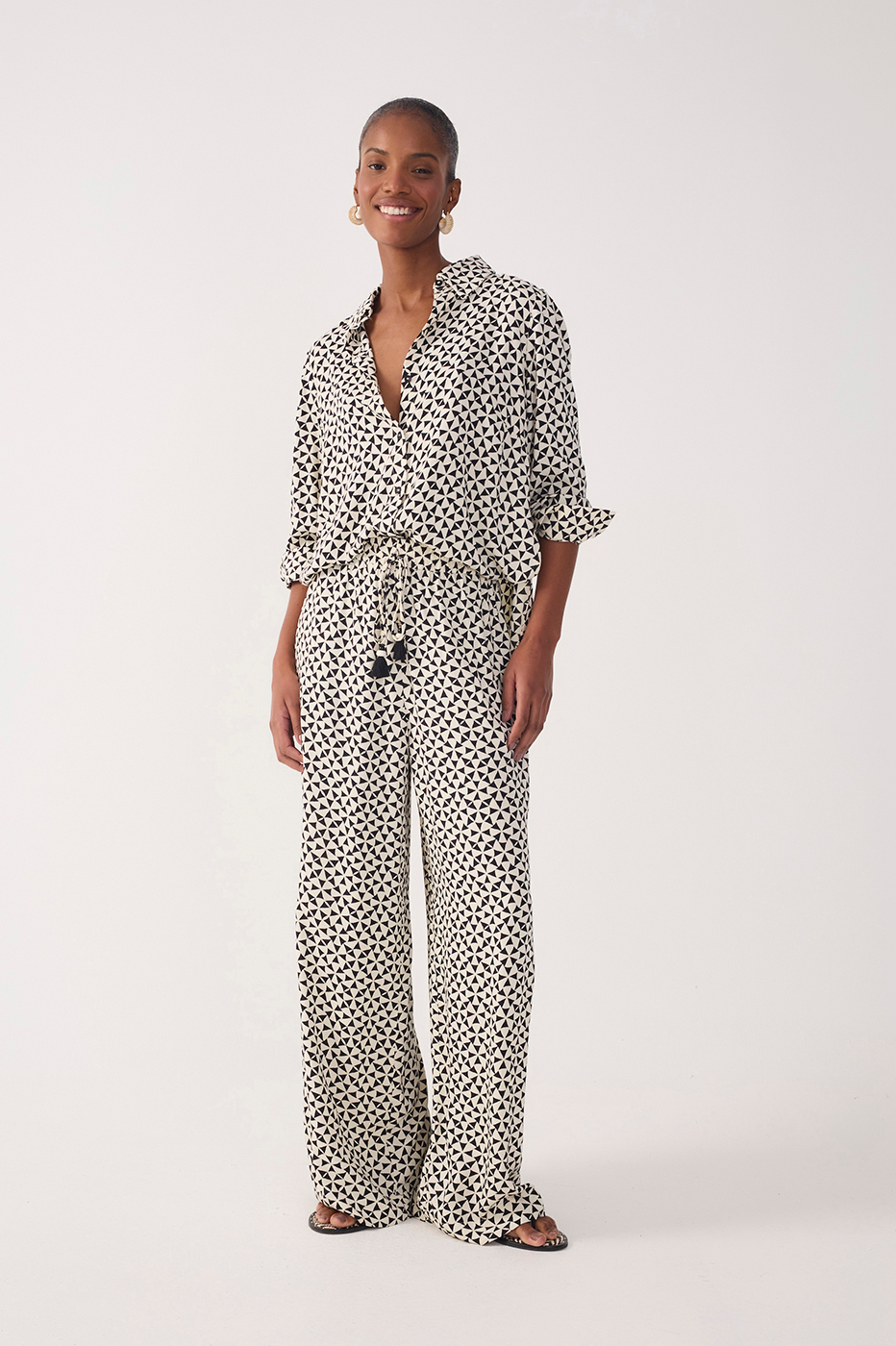 Off-White Vento Drawstring Pockets Wide-Leg Crepe Pants