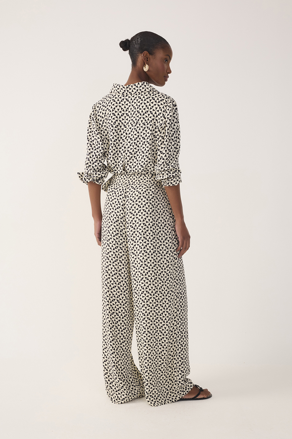Off-White Vento Drawstring Pockets Wide-Leg Crepe Pants