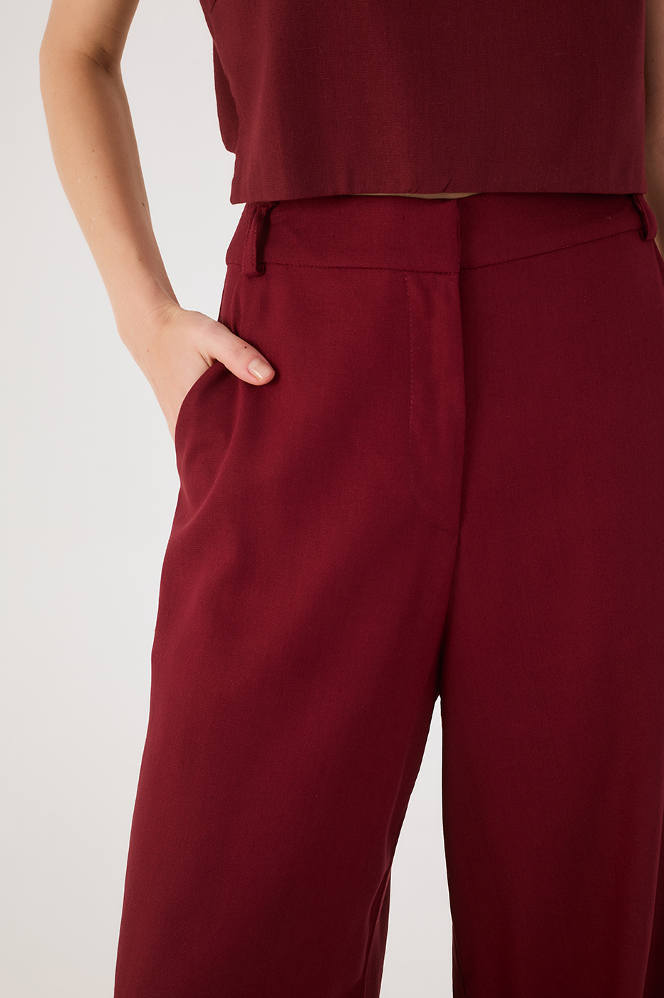 Wine Bossa Wide-Leg Linen Pants