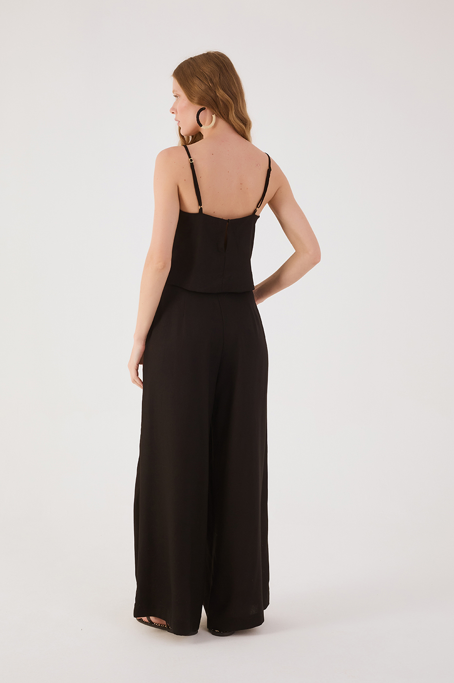 Black Pockets Wide-Leg Linen Pants
