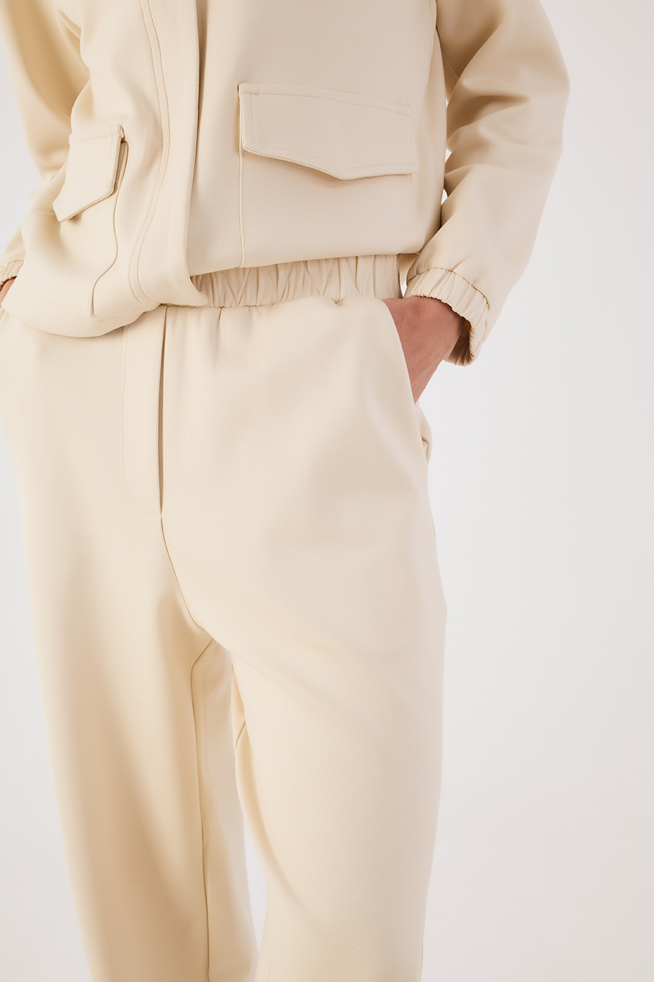 Off-White Elastic Waist Ribbed Pants