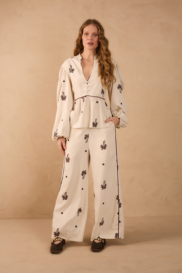 Sol Rio Embroidered Cropped Pants
