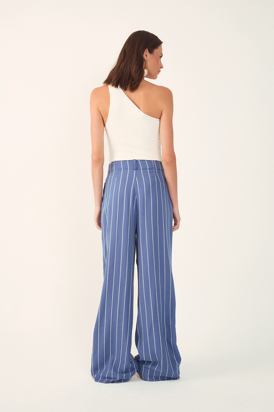Blue Pleated Wide-Leg Linen Pants