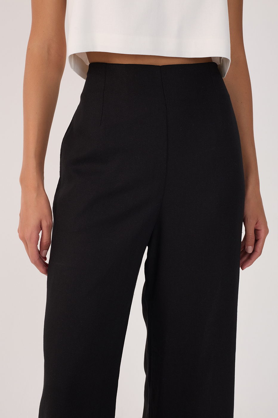 Straight Linen Ruffle Hem Pants