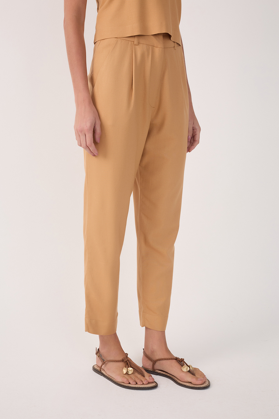 Linen Carrot Pants