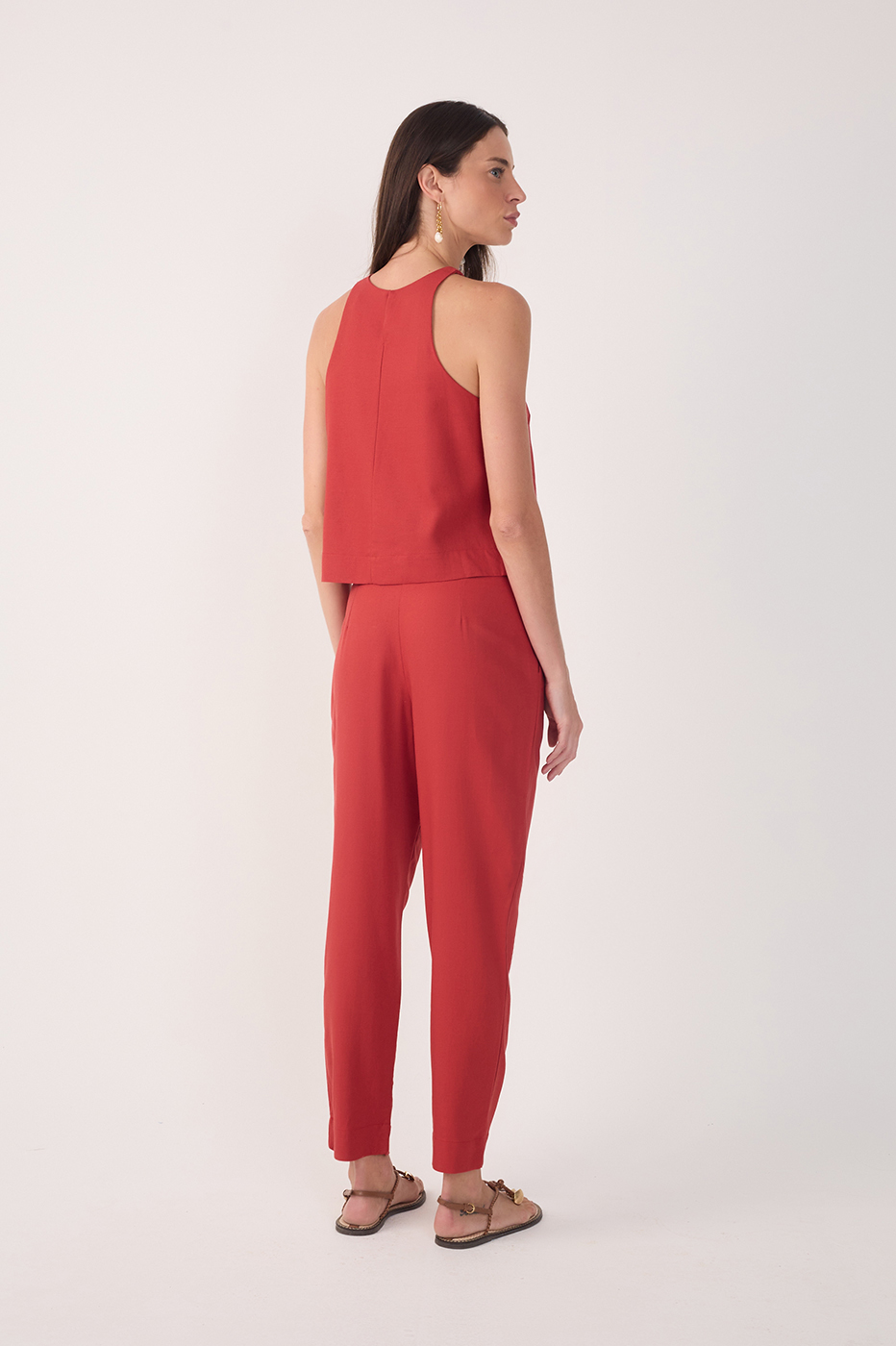 Red Side Pockets Linen Carrot Pants