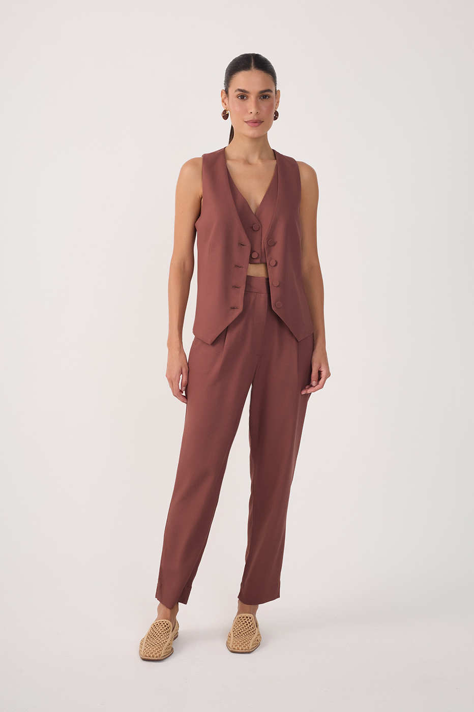 Brown Side Pockets Linen Carrot Pants