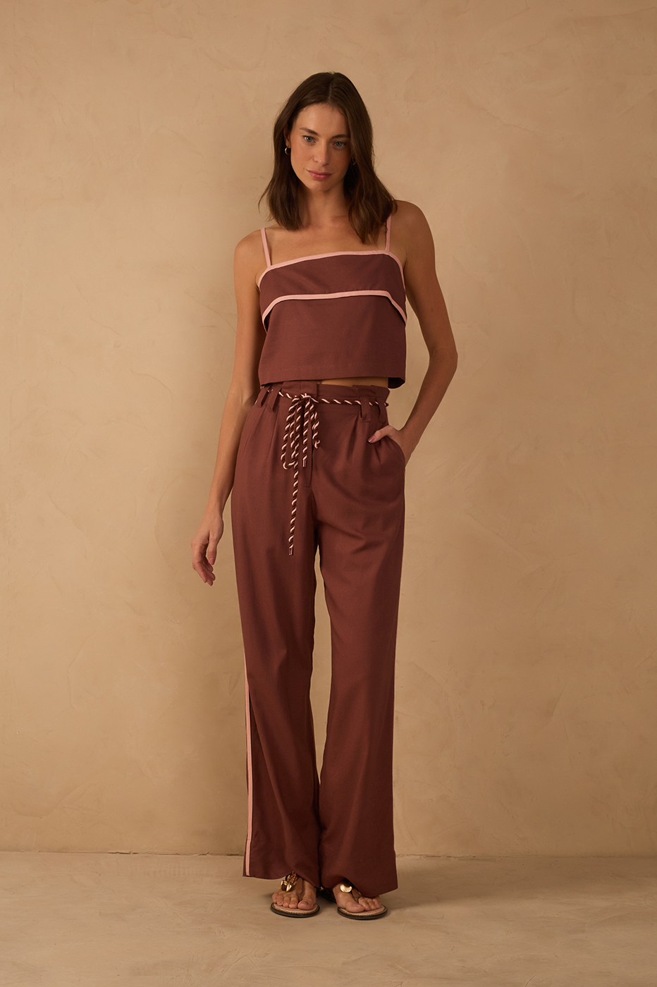 Brown Rope Belt Pockets Pleats Pants
