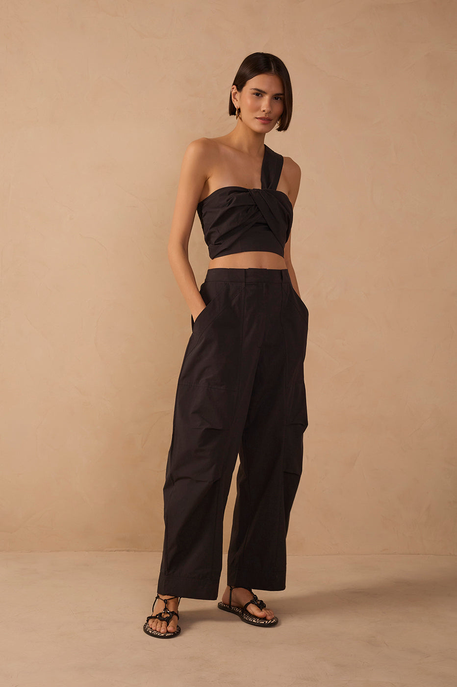 Black Topstitching Pleated Cotton Pants