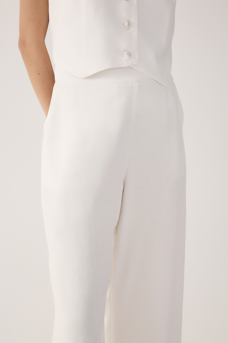 Off-White Embroidered Hem Linen Pants