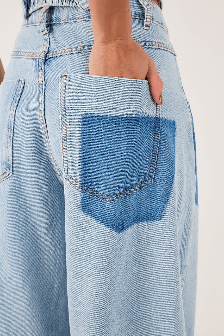 Signature-Detail Jeans