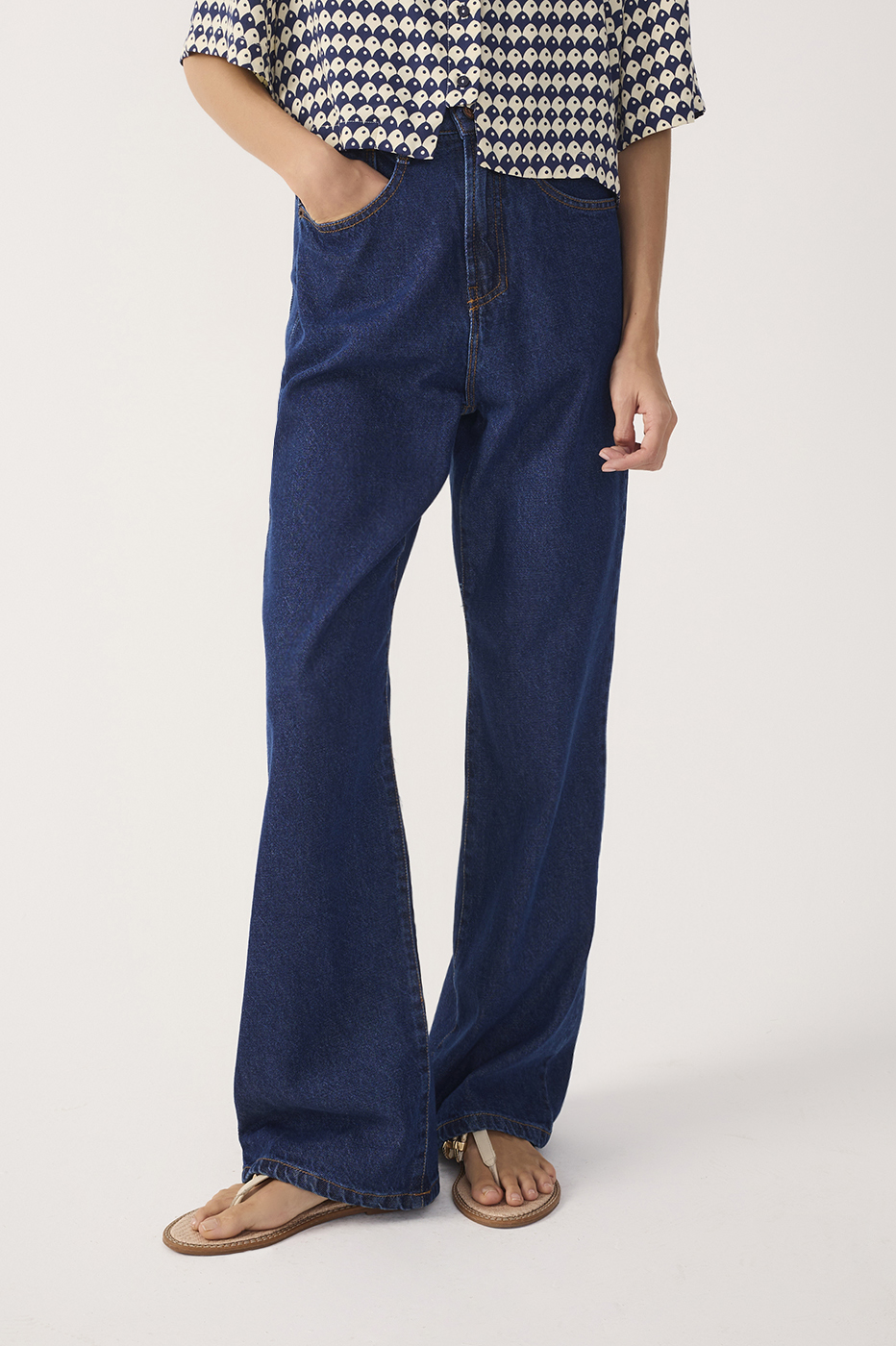 Dark Jeans