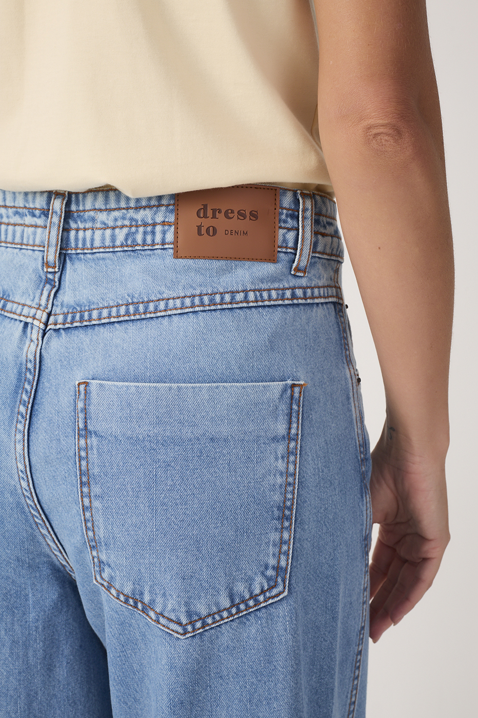 Offset Seams and Topstitching Jeans