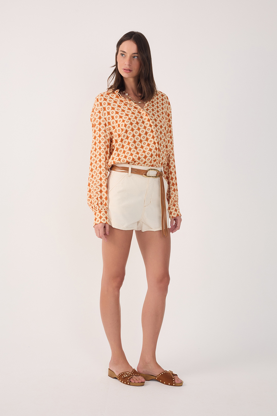 Off-White Pockets Belt Loops Twill Shorts
