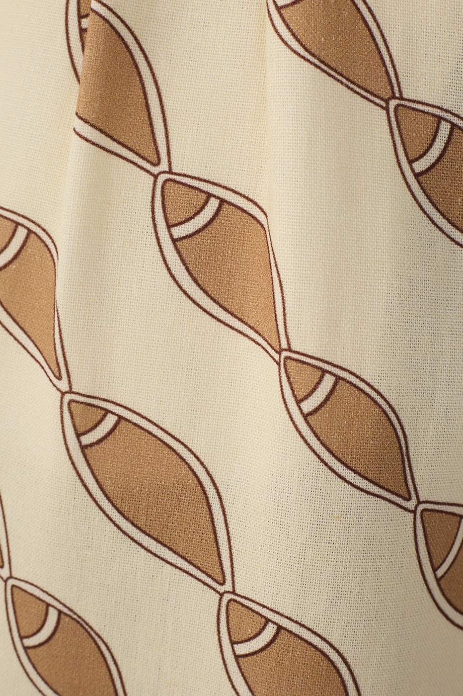 Beige Cardume Pleats Pockets Linen Shorts