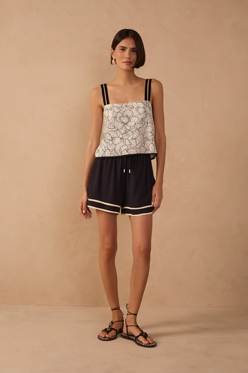 Black Bicolor Drawstring Pockets Shorts