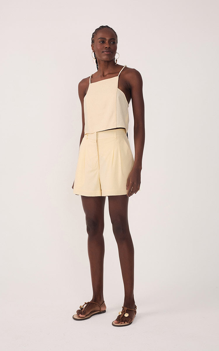 Beige Concha Pleats Pockets Linen Shorts