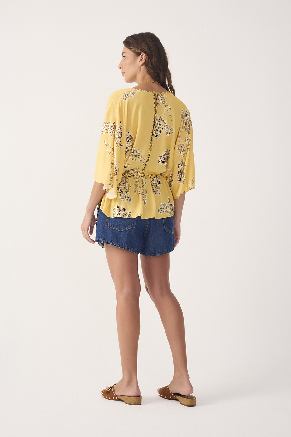 Adjustable Waistband Jeans Shorts
