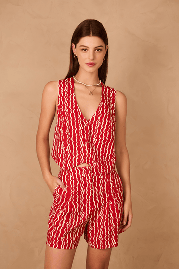 Red Atlantica Side Pockets Pleats Bermuda Shorts
