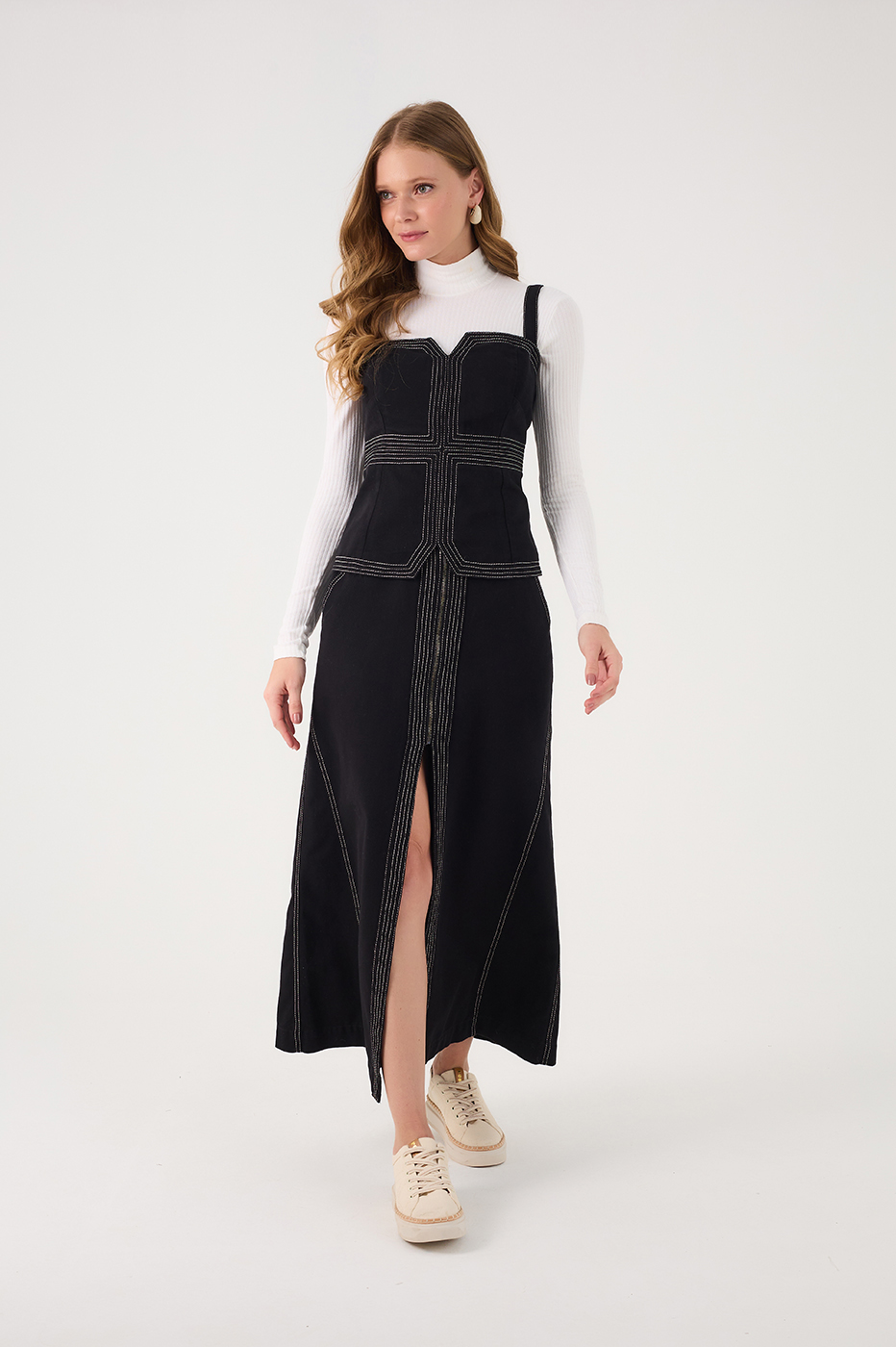 Black Front Slit Pockets Twill Maxi Skirt