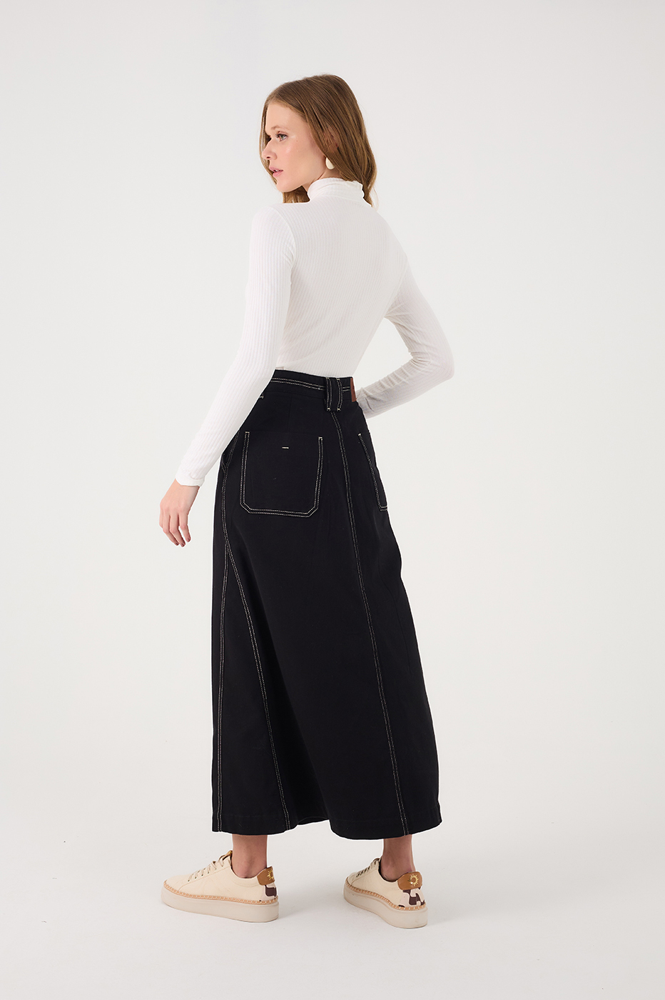 Black Front Slit Pockets Twill Maxi Skirt