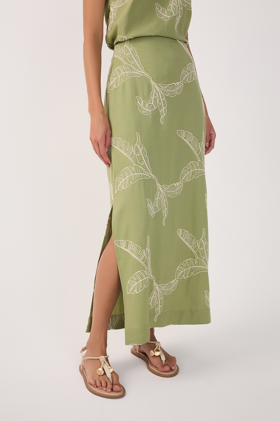Green Embroidered Side Slits Maxi Skirt